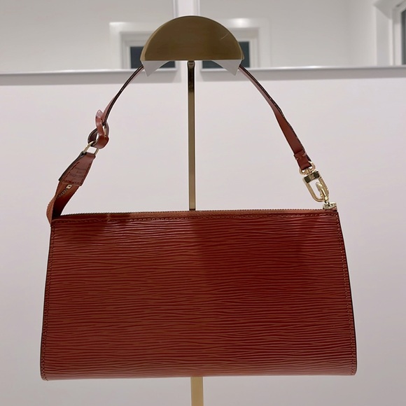 Louis Vuitton Epi Leather Clutch Pochette Bag in Rust Orange Brown - Picture 3 of 14